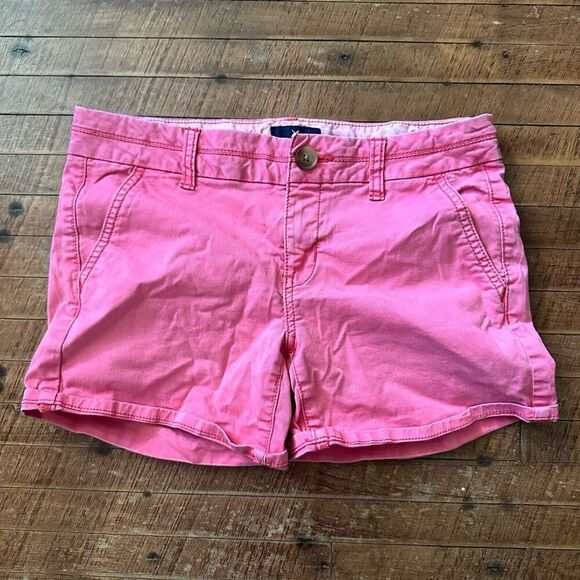 American Eagle pink Barbiecore size 4 midi shorts - Picture 1 of 3